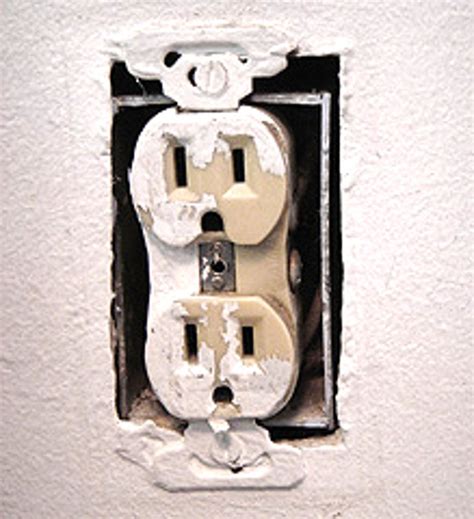 how to tape a wall outlet